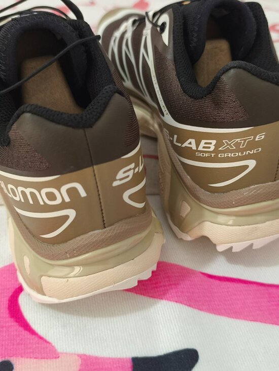 Salomon Brown Low-Top Trail Running Shoes - Picture 8 of 8